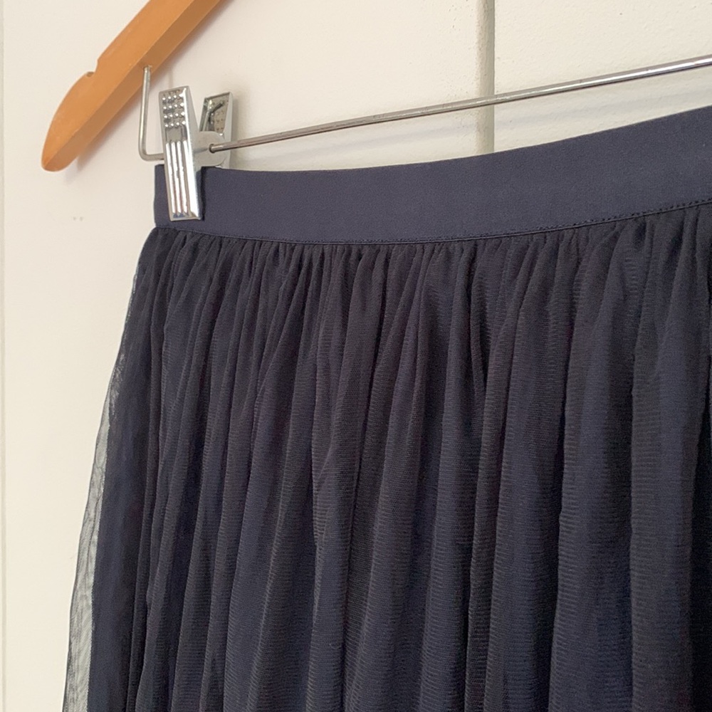 Uniqlo Small Navy Double Layered Tulle Midi Skirt